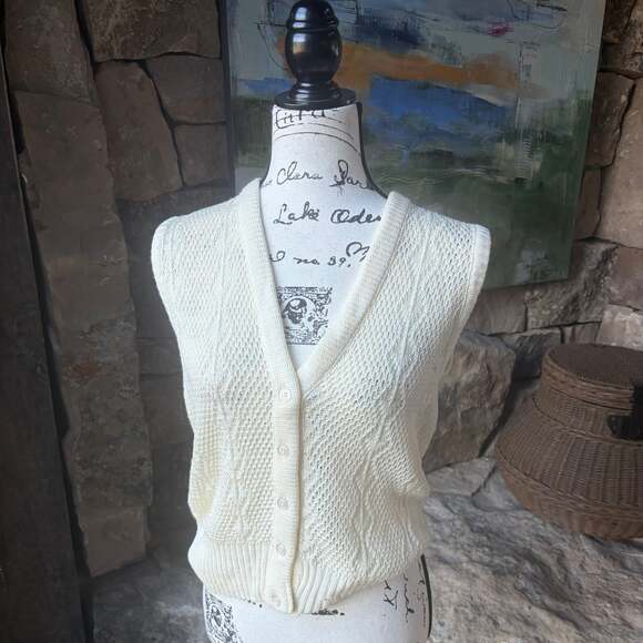 nan dorsey Jackets & Blazers - Nan Dorsey Vintage Ivory Open Knit Sweater Vest Size Small Made in USA